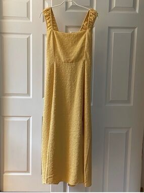 ASTR Yellow Textured Midi Dress